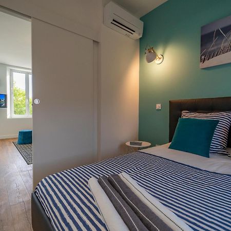 L'Ile De La Breche Apartment Niort Room photo
